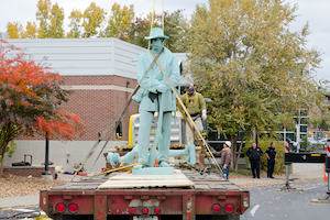 Confederate Statue being removed